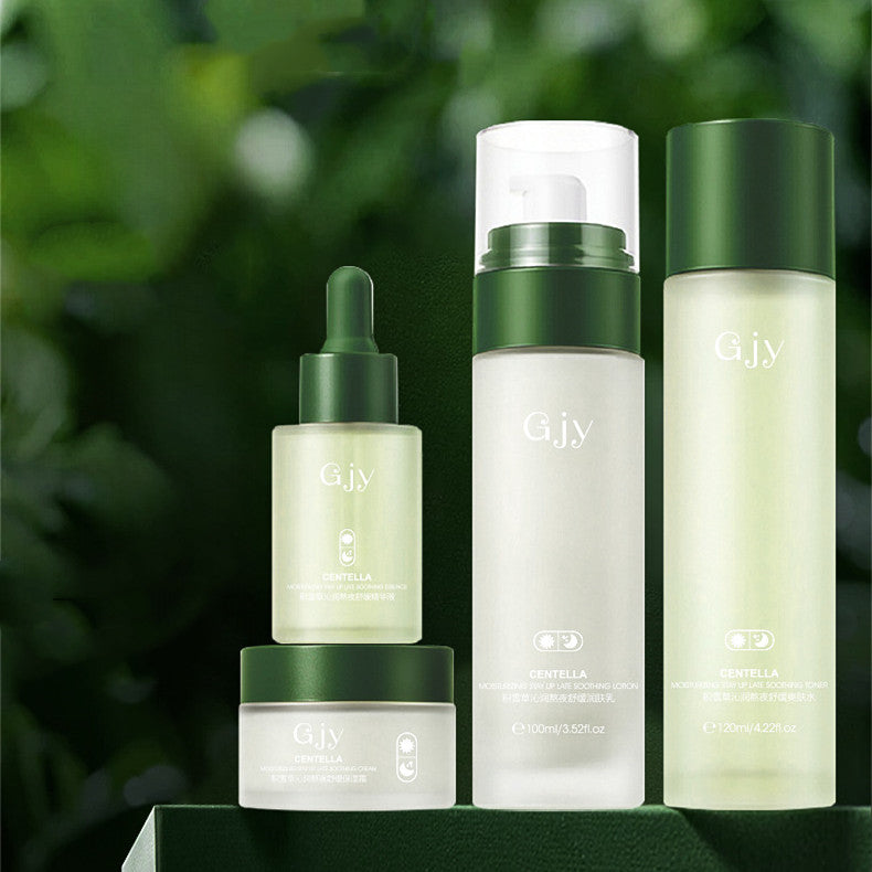 Centella Hydrating Skin Care Set - product photo 3